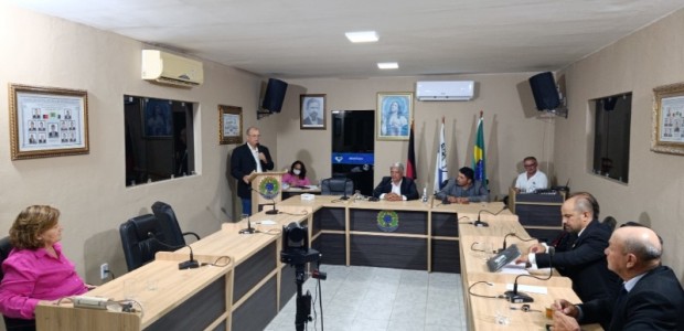 Cmara de So Jos de Espinharas realiza sesso ordinria com foco em temas de interesse da comunidade